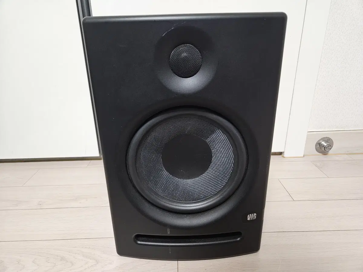 프리소너스 Presonus Eris E8 8인치 모니터 스피커